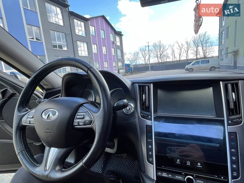 Седан Infiniti Q50 2016 в Виннице