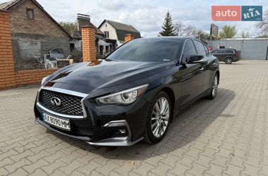 Седан Infiniti Q50 2017 в Киеве