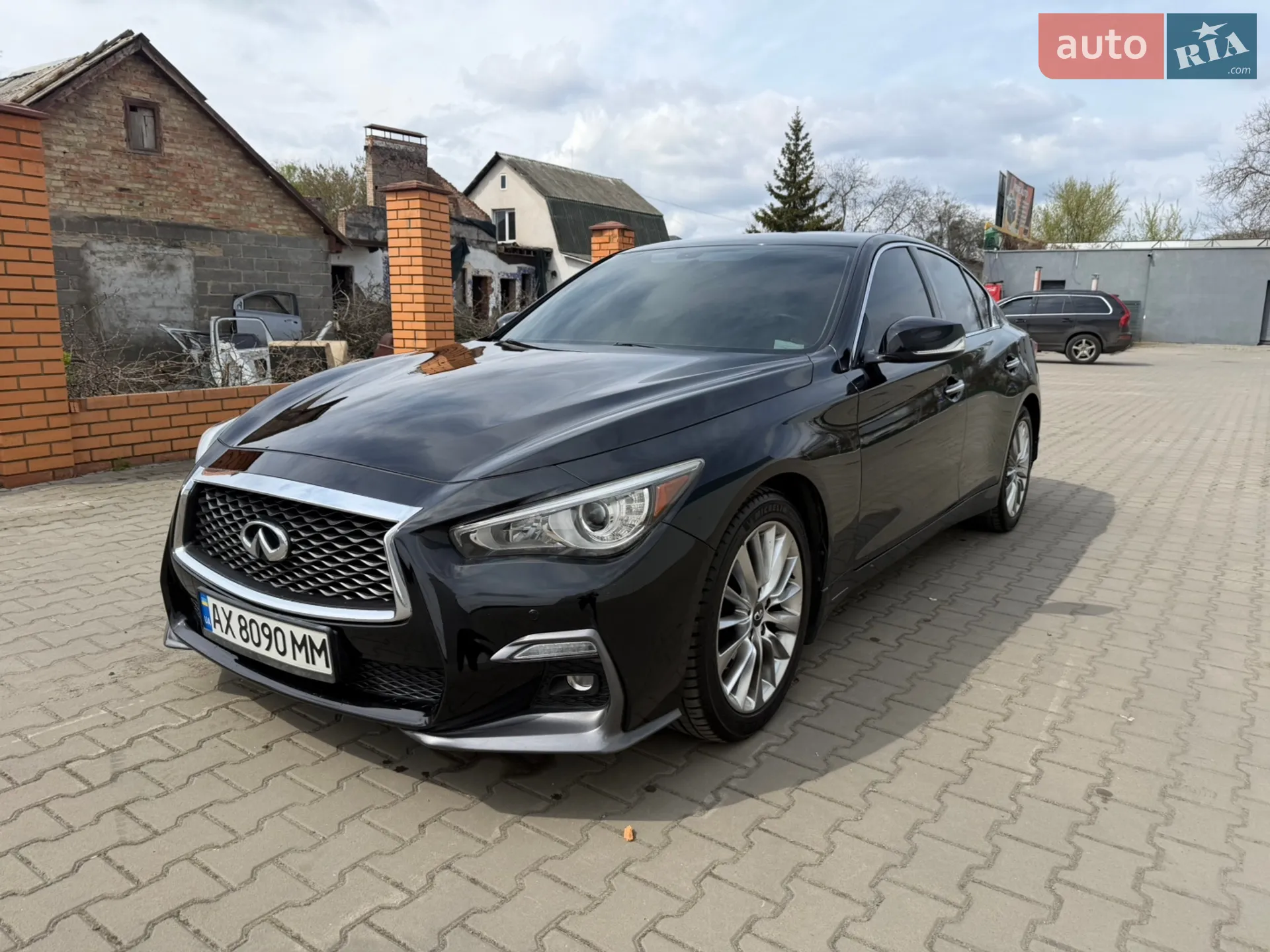 2017 Infiniti Q50 - фото 1