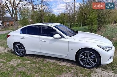 Седан Infiniti Q50 2015 в Львове
