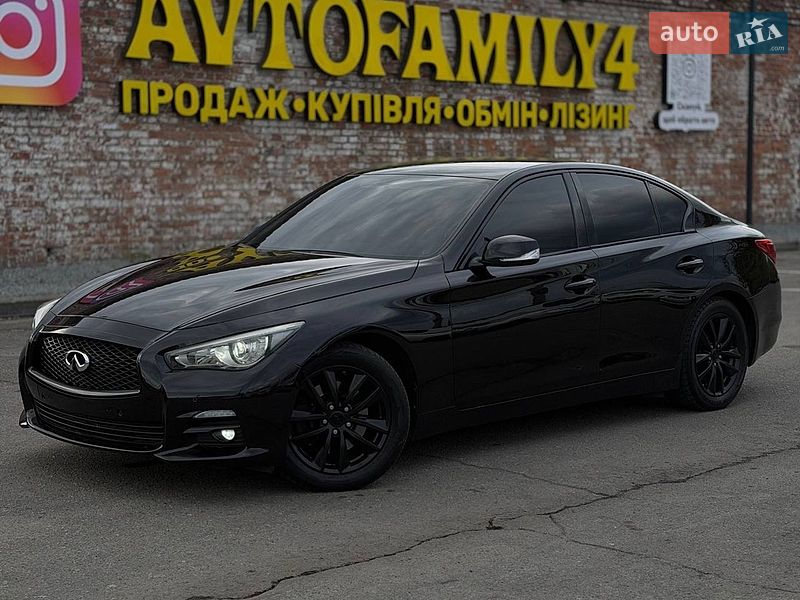 Infiniti Q50 2014