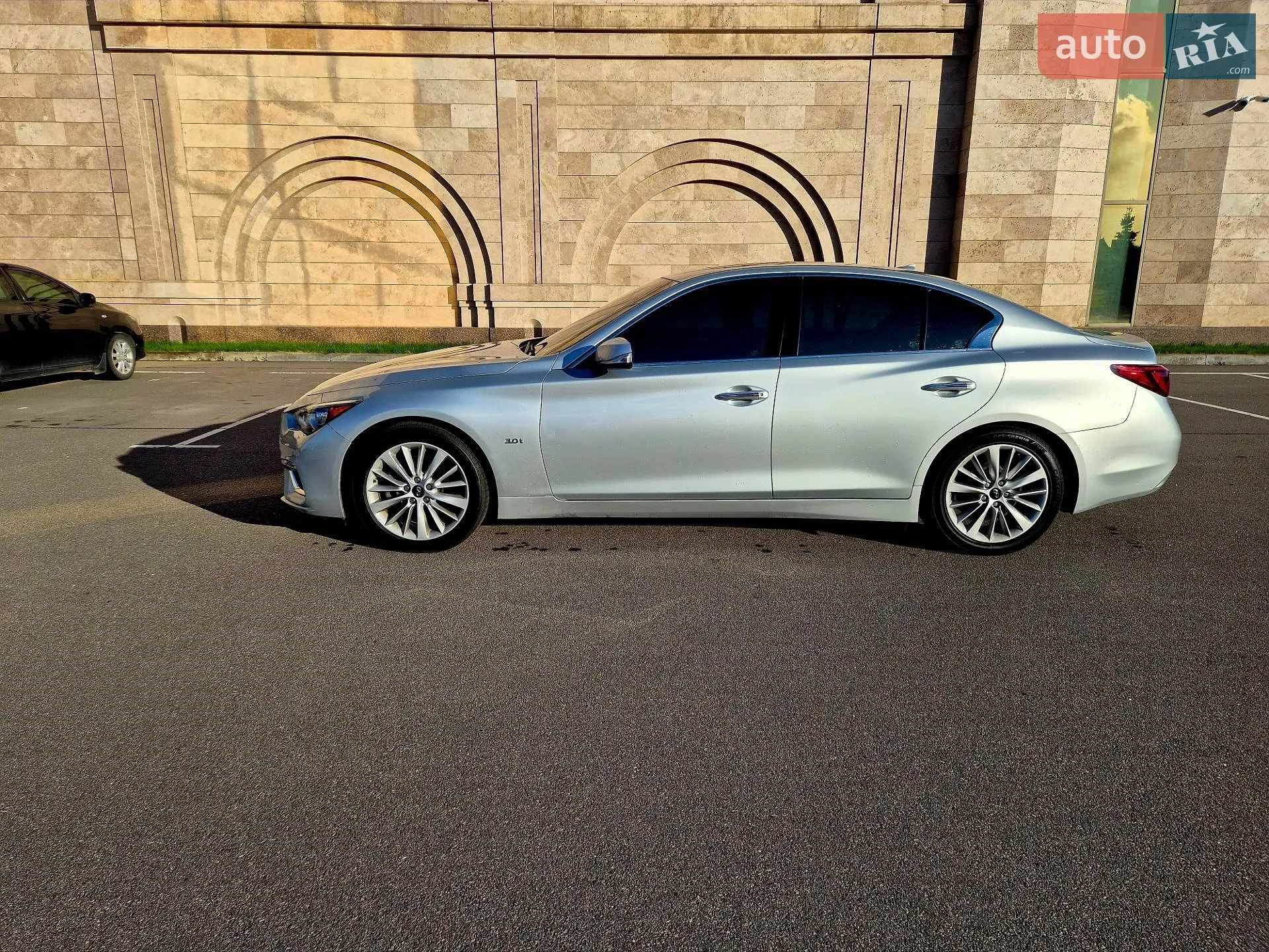 2017 Infiniti Q50 - мініатюра 10