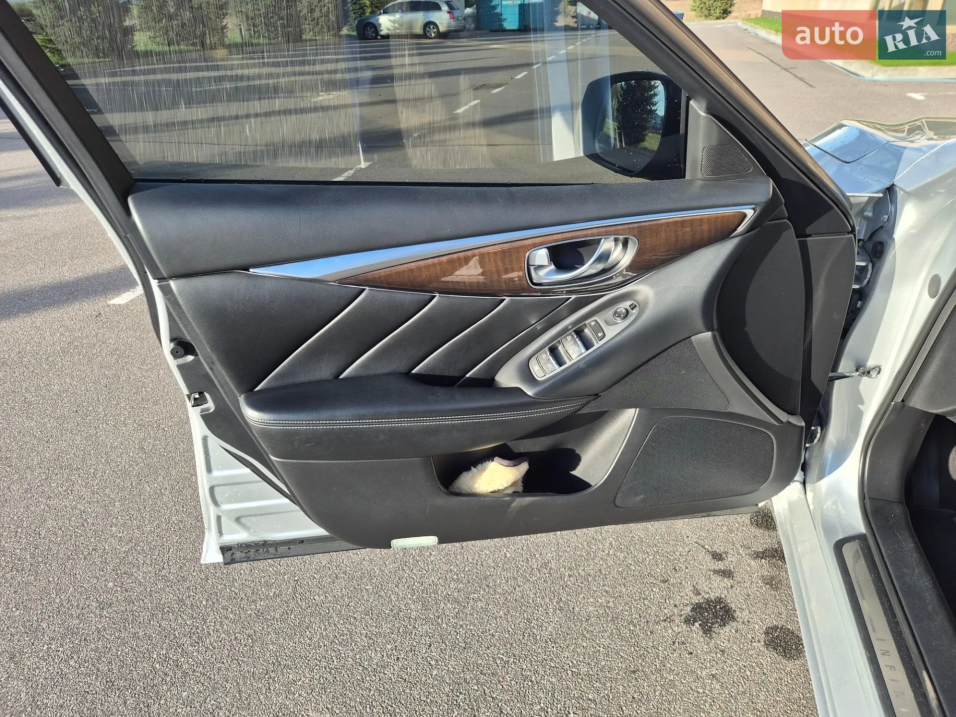 2017 Infiniti Q50 - мініатюра 17