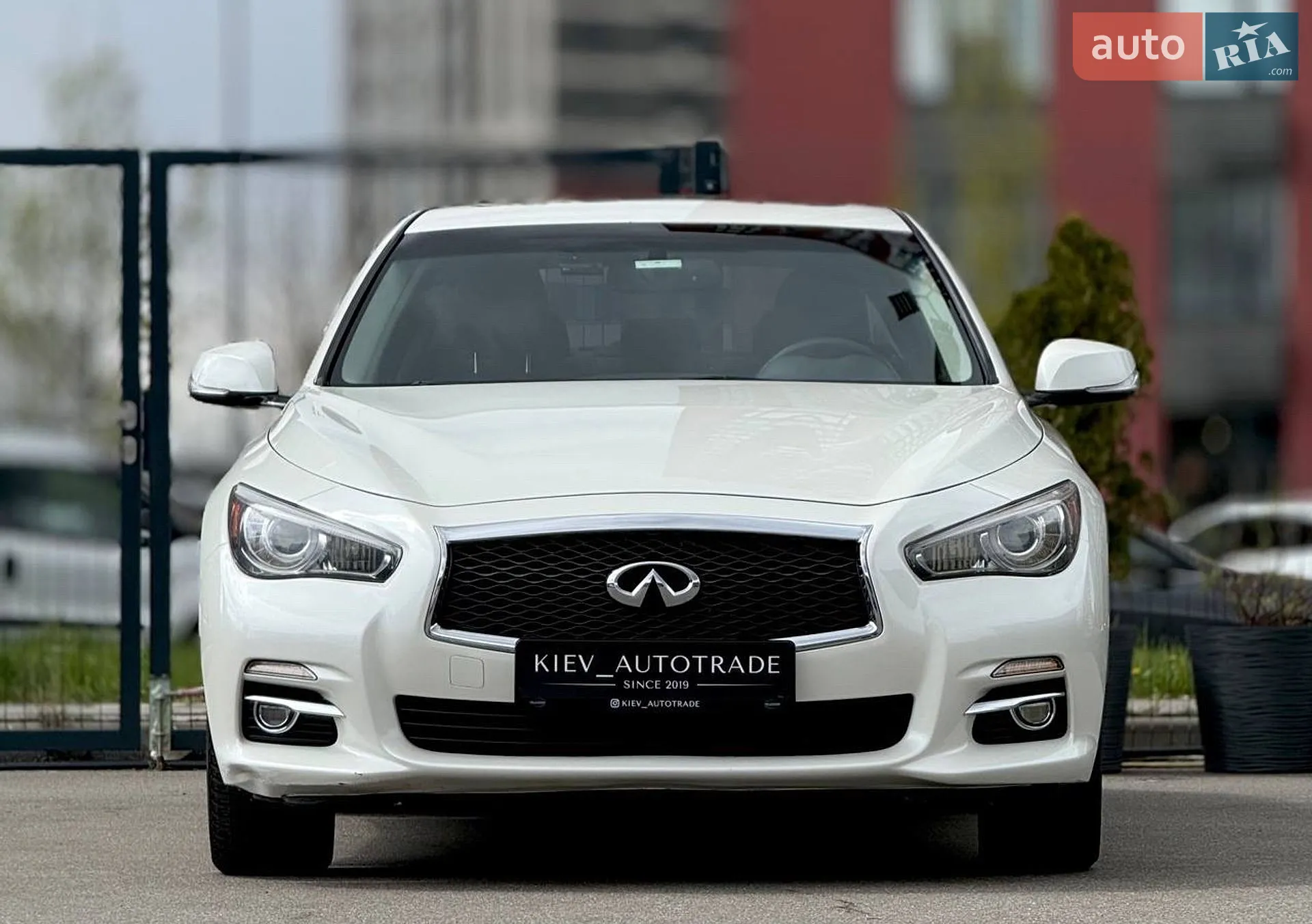 2016 Infiniti Q50 - мініатюра 4