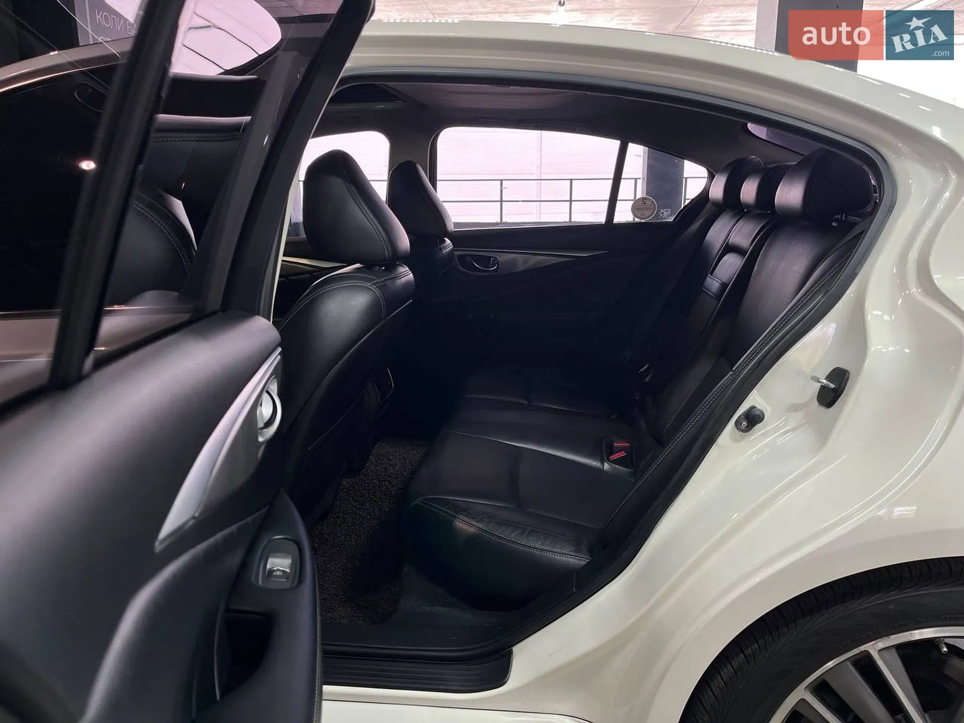 2014 Infiniti Q50 - мініатюра 13