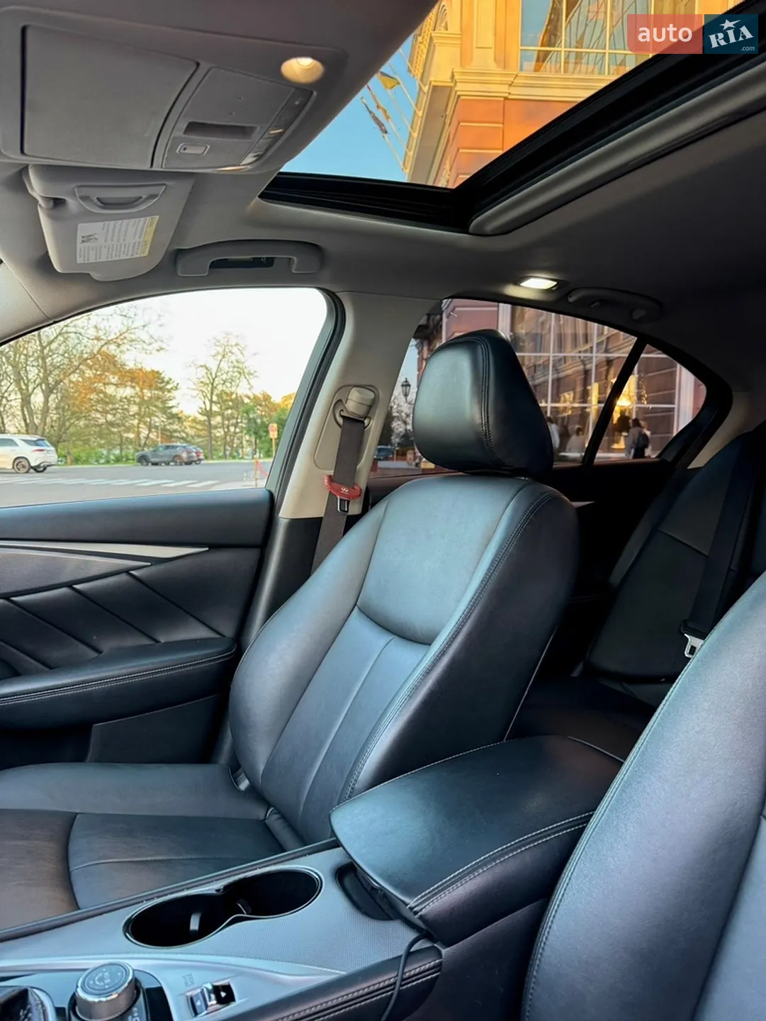 2016 Infiniti Q50 - мініатюра 11