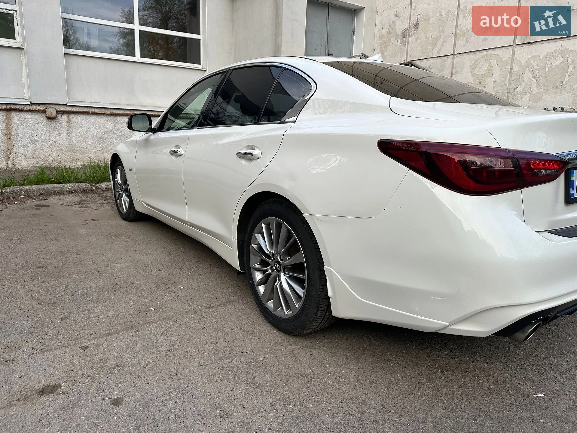 2017 Infiniti Q50 - мініатюра 8