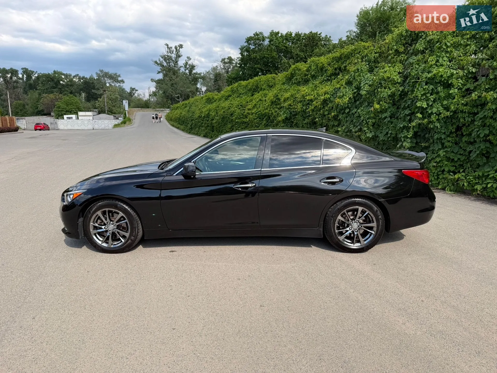 2017 Infiniti Q50 - мініатюра 8