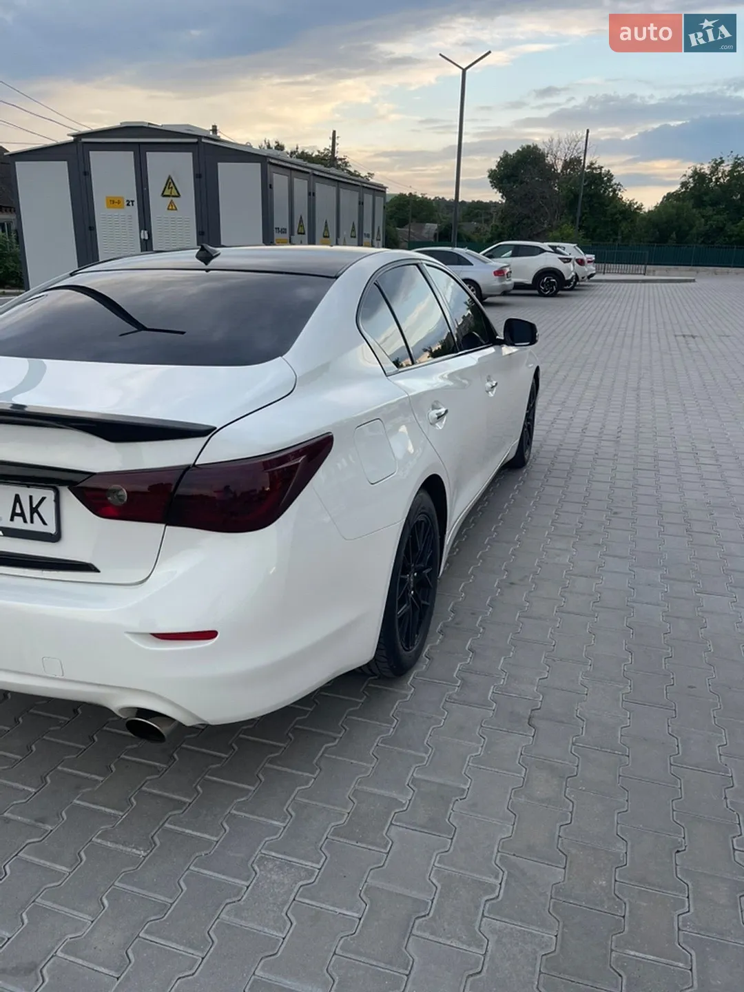 2015 Infiniti Q50 - мініатюра 7