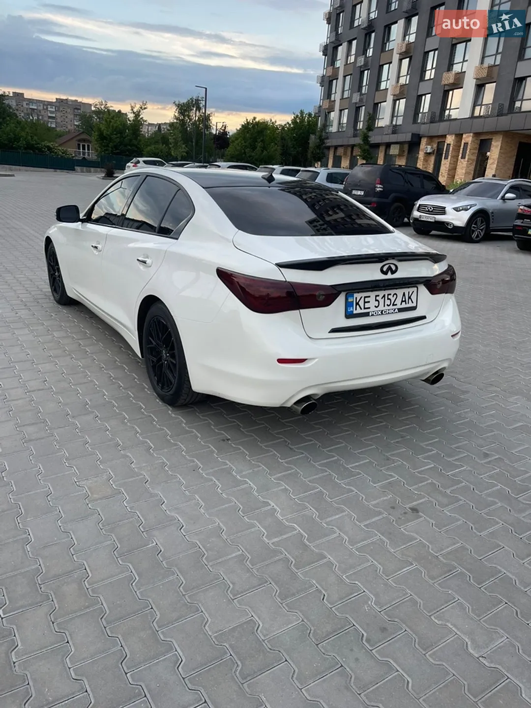 2015 Infiniti Q50 - мініатюра 15