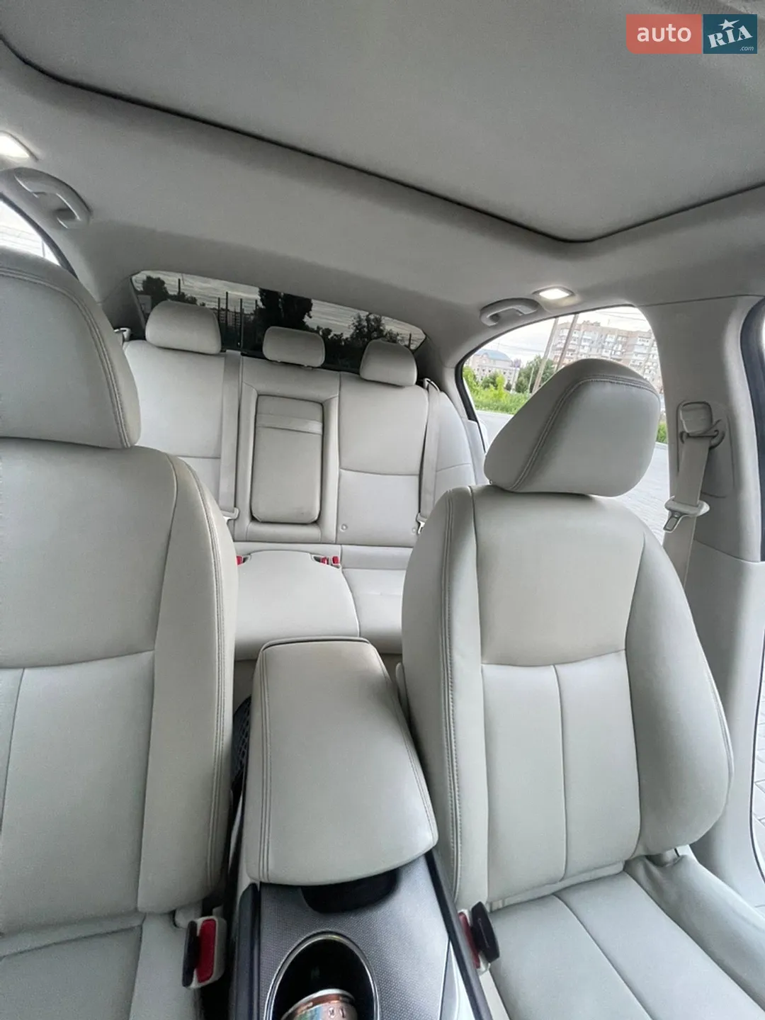 2015 Infiniti Q50 - мініатюра 28
