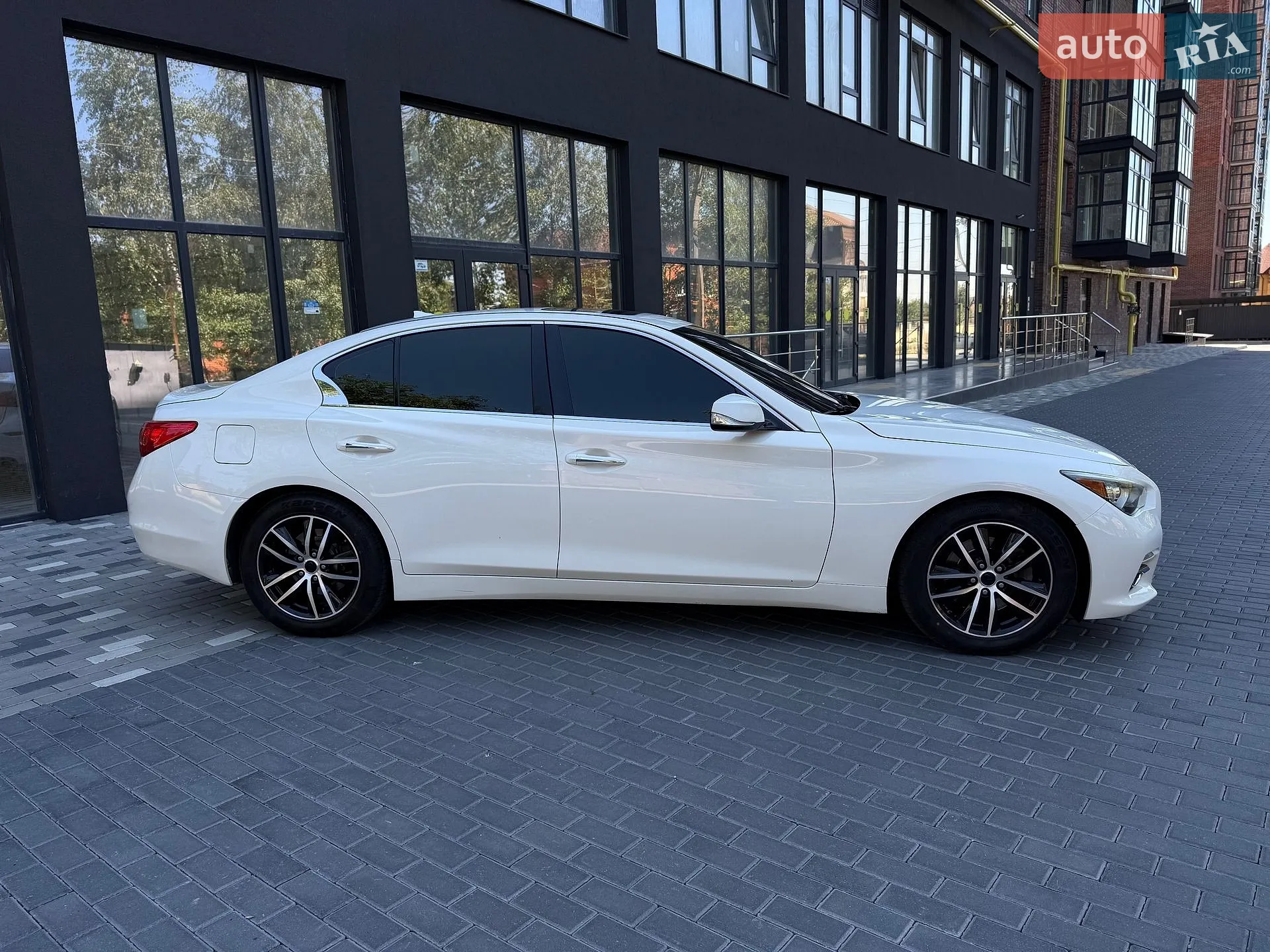 2016 Infiniti Q50 - мініатюра 9