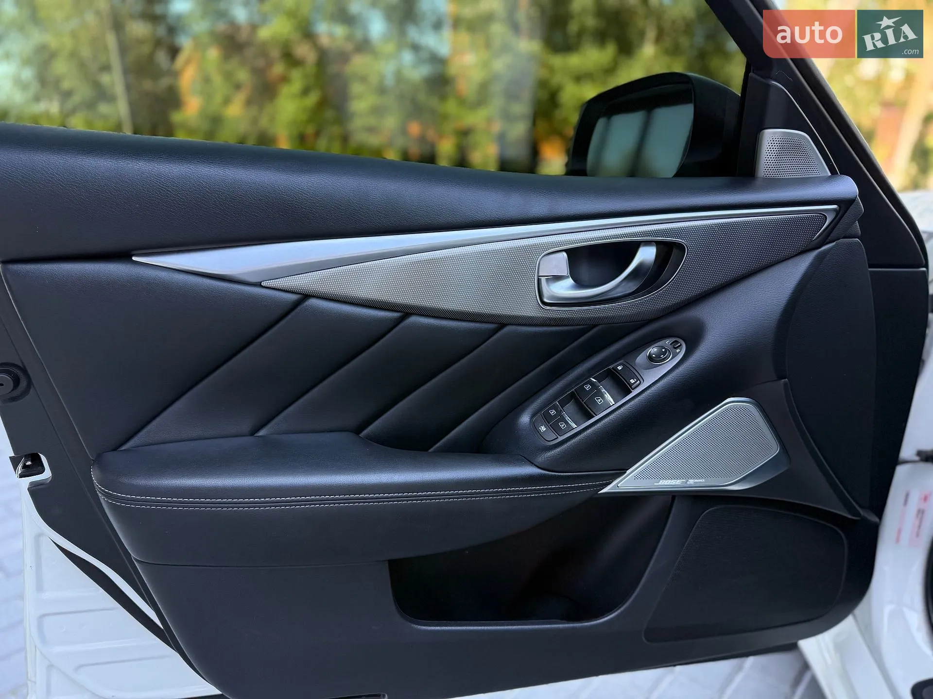 2016 Infiniti Q50 - мініатюра 17