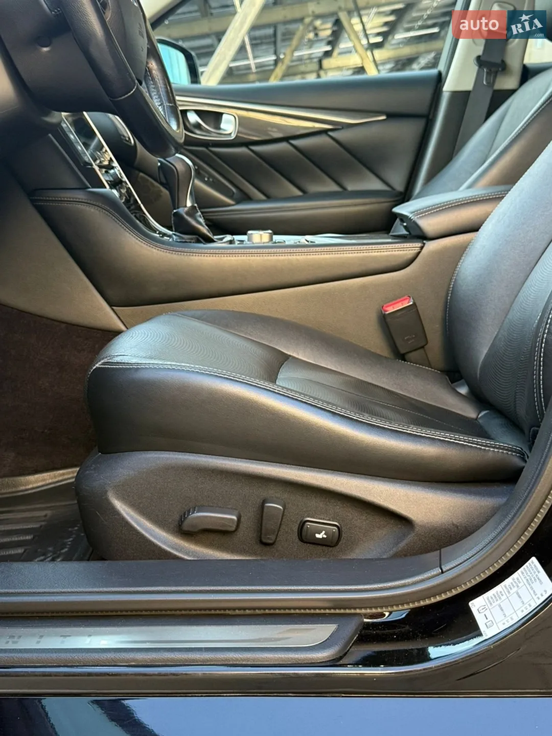 2016 Infiniti Q50 - мініатюра 32