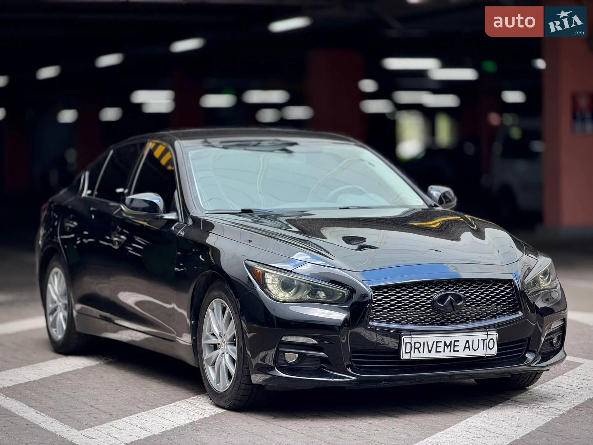 2015 Infiniti Q50 - мініатюра 3