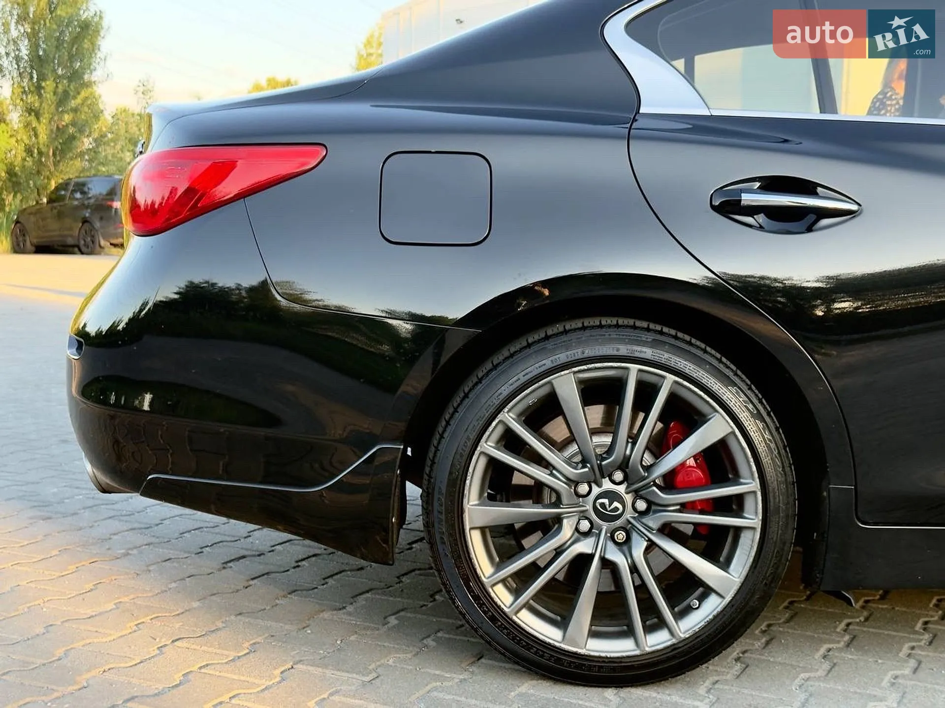 Infiniti Q50 2017 VIN JN1FV7AR5HM872098 фото оголошення 16 з 28