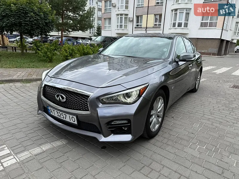 Infiniti Q50