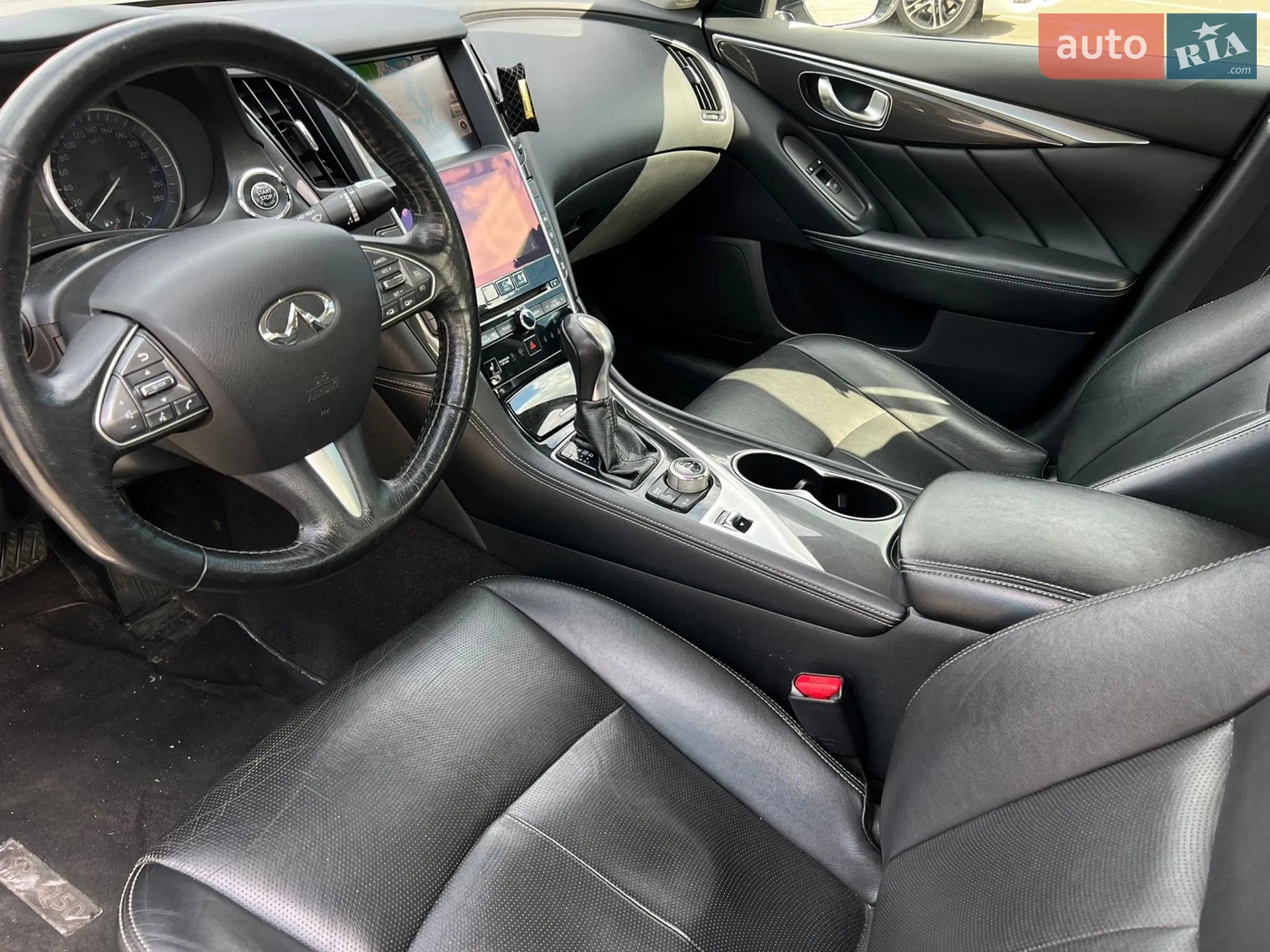 2017 Infiniti Q50 - мініатюра 9
