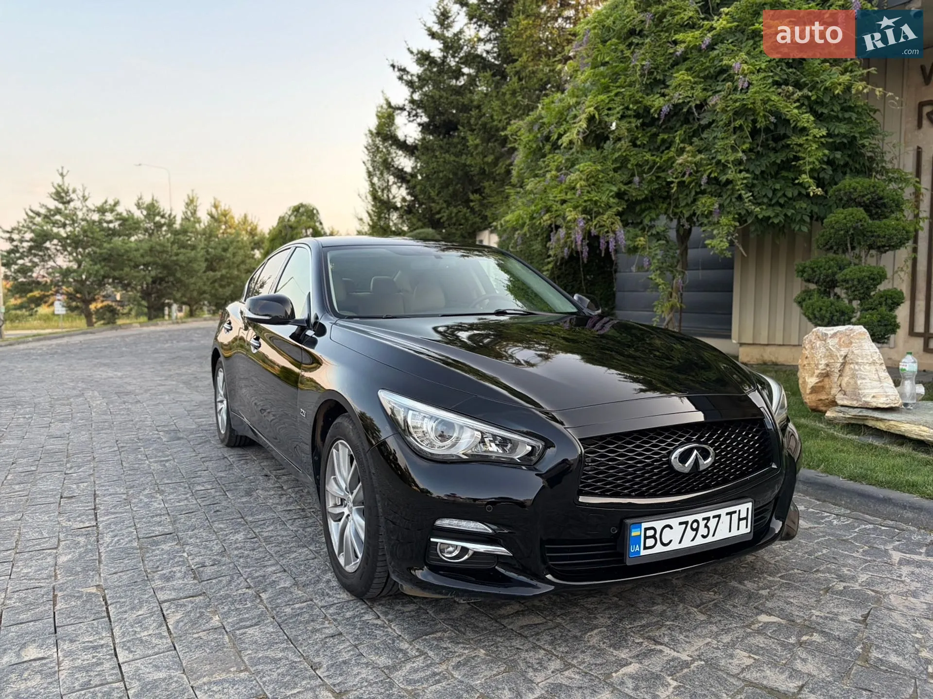 2016 Infiniti Q50 - мініатюра 6