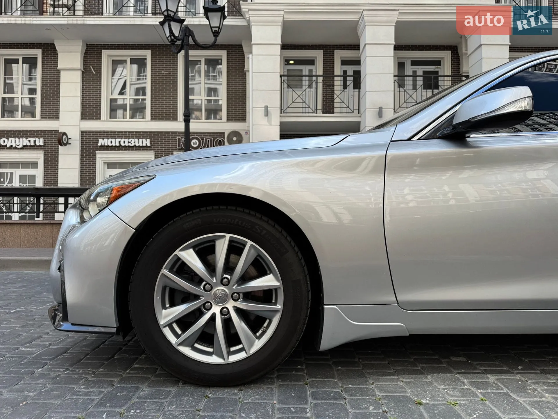 2016 Infiniti Q50 - мініатюра 3
