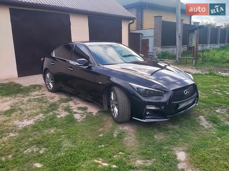 Infiniti Q50