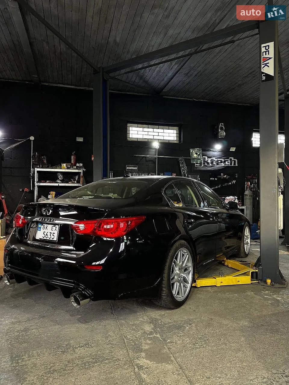 2015 Infiniti Q50 - мініатюра 10