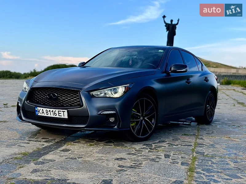 Infiniti Q50