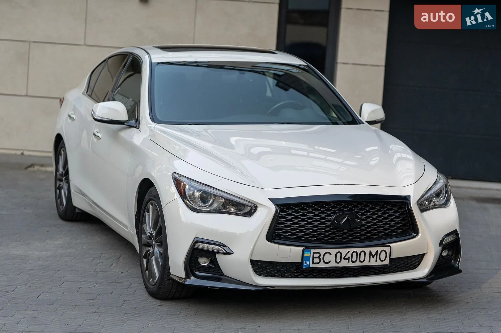 2017 Infiniti Q50 - фото 1
