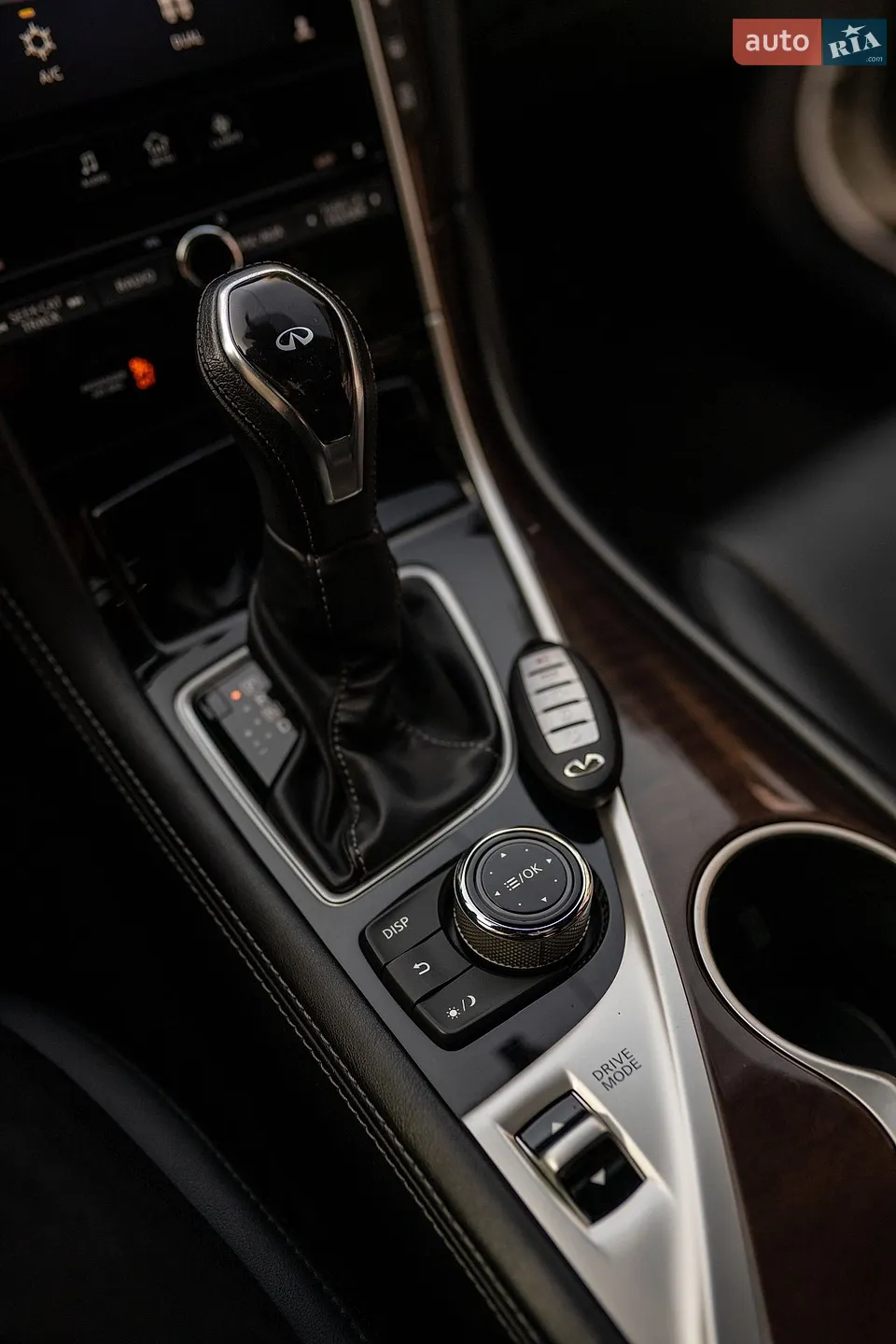 2017 Infiniti Q50 - мініатюра 14