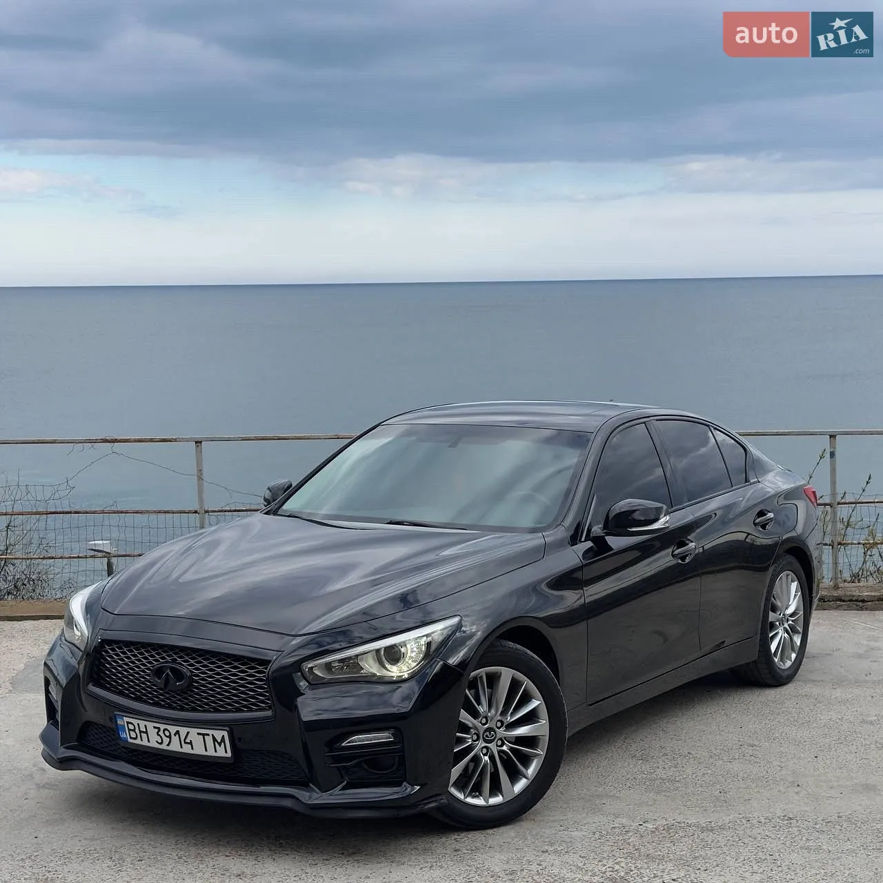 2015 Infiniti Q50 - мініатюра 3
