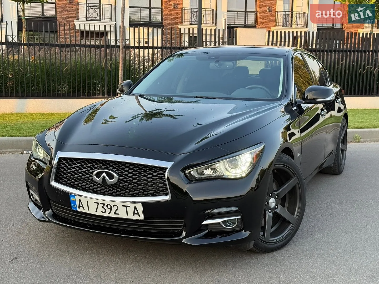 2017 Infiniti Q50 - мініатюра 3