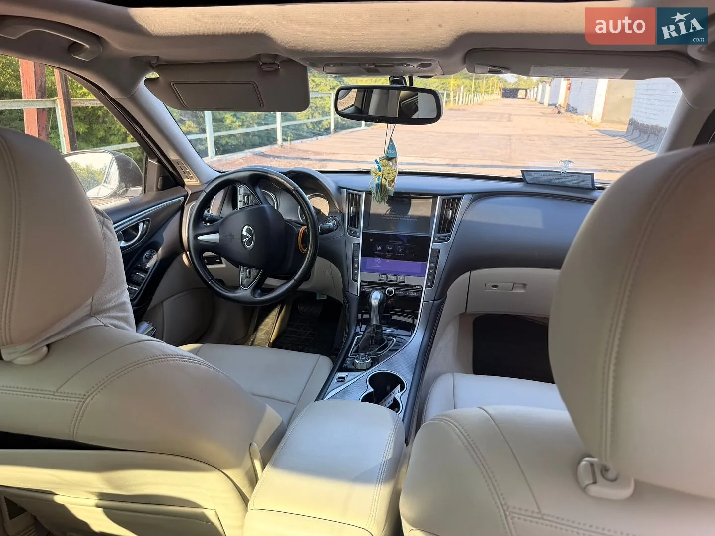 2017 Infiniti Q50 - мініатюра 8