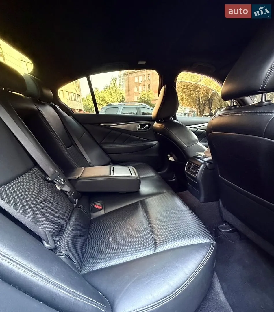 2017 Infiniti Q50 - мініатюра 13