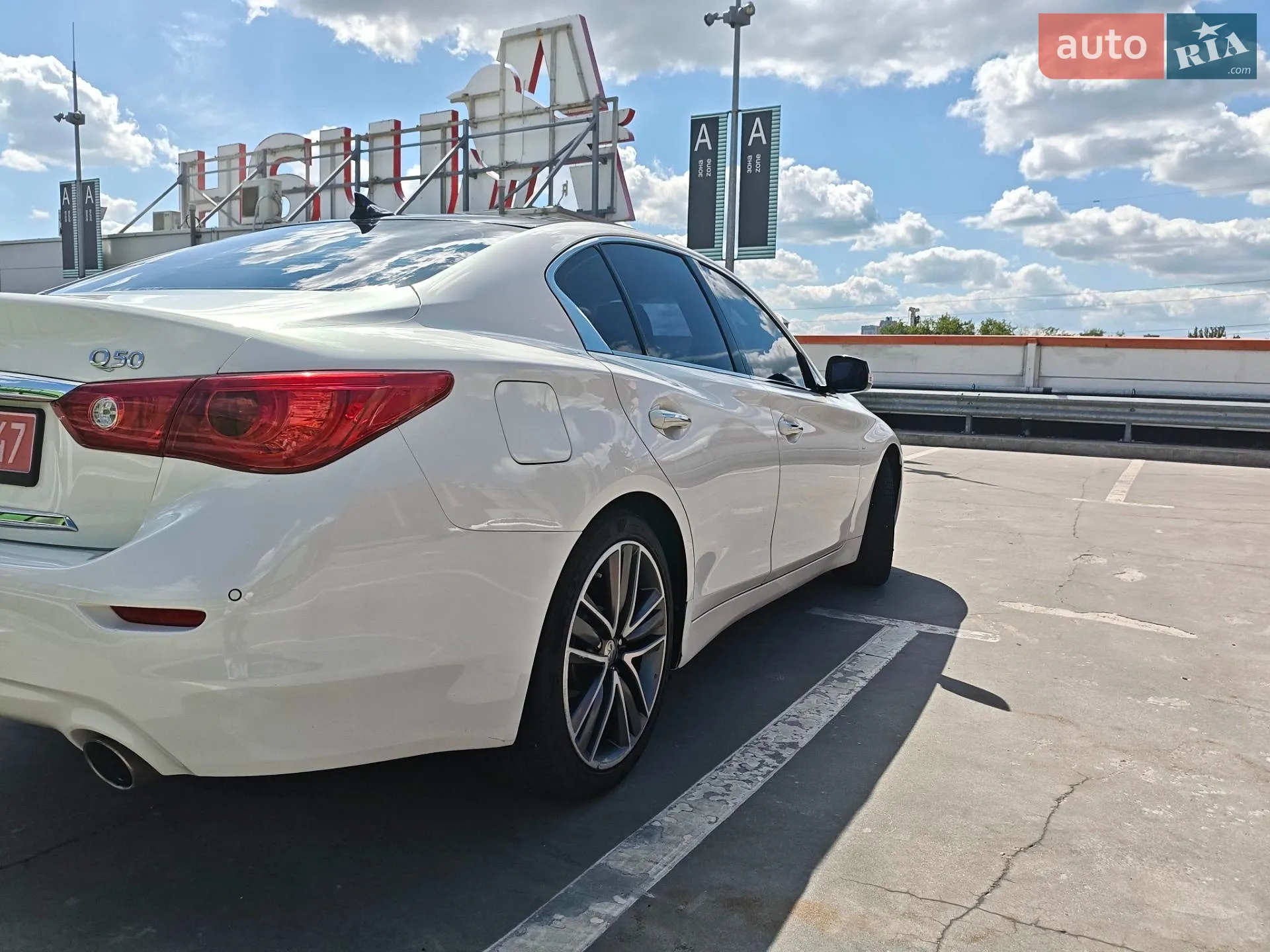 2015 Infiniti Q50 - мініатюра 7