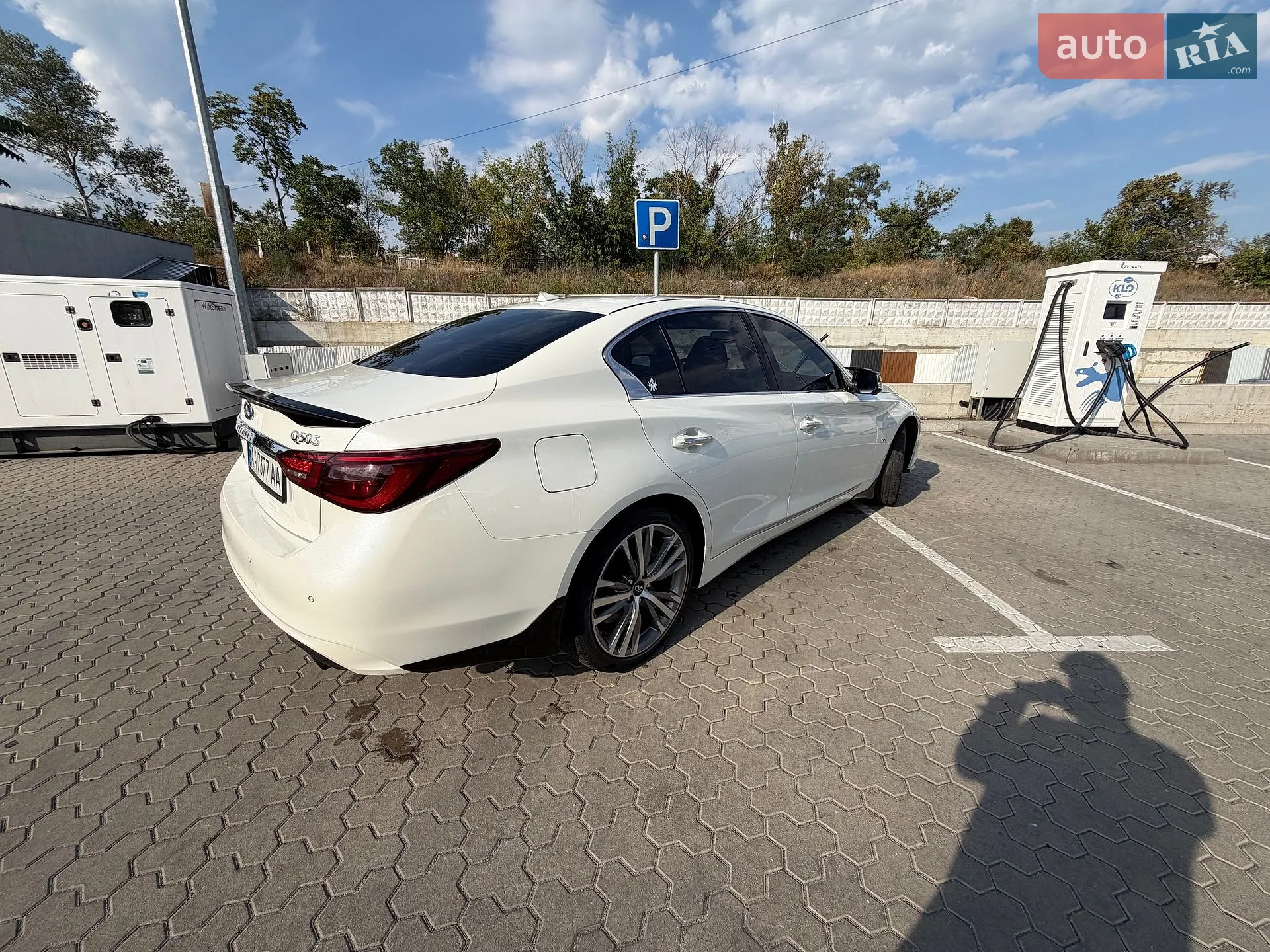 2017 Infiniti Q50 - мініатюра 9