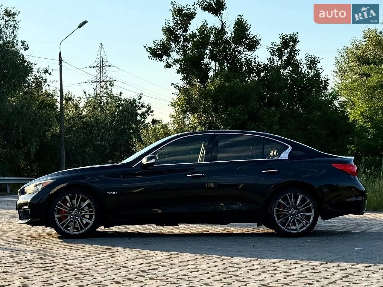 2017 Infiniti Q50 - мініатюра 3