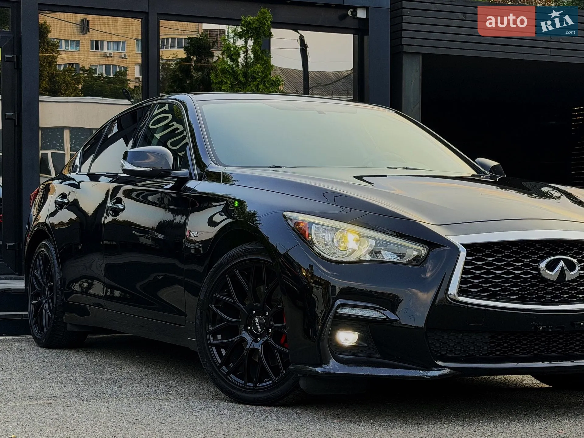 2017 Infiniti Q50 - мініатюра 13