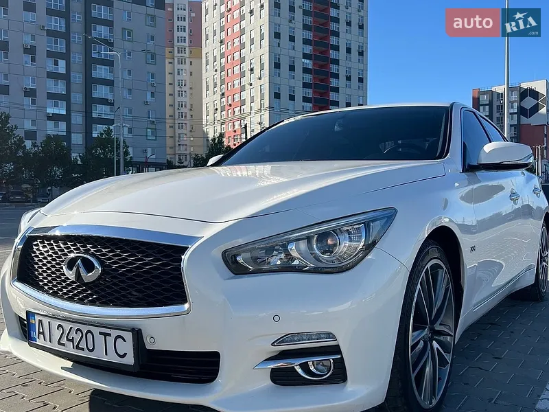 Infiniti Q50