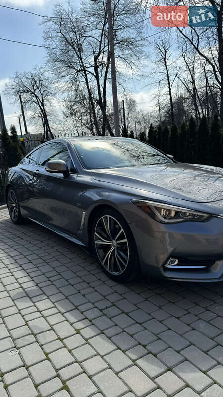Купе Infiniti Q60 2017 в Кременчуці