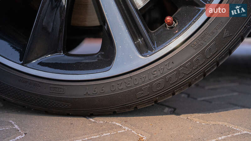 Купе Infiniti Q60 2017 в Одессе фото 38 Купе Infiniti Q60 2017 в Одессе