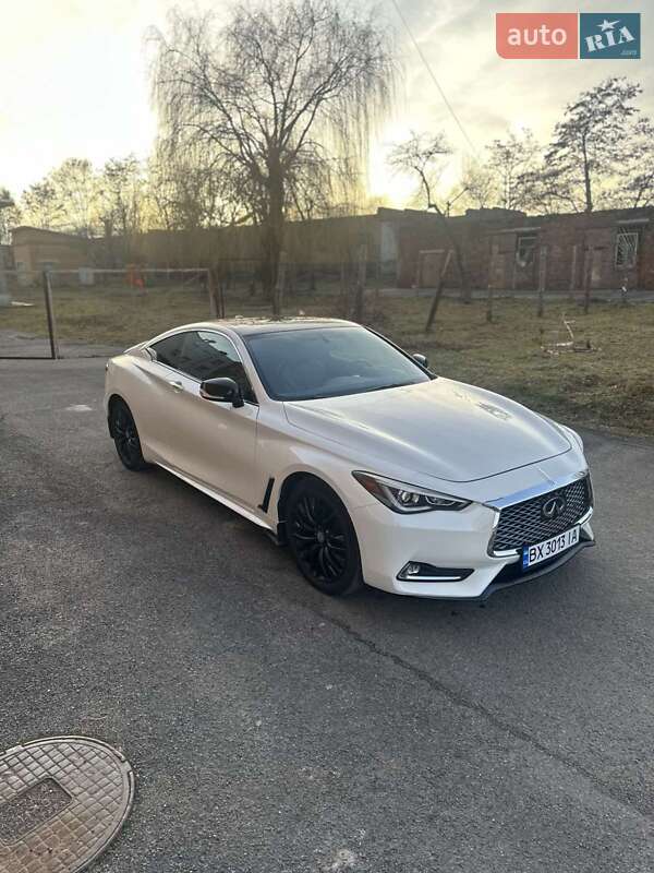 Купе Infiniti Q60 2016 в Хмельницькому