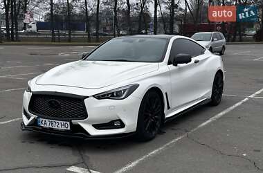 Купе Infiniti Q60 2017 в Гатном