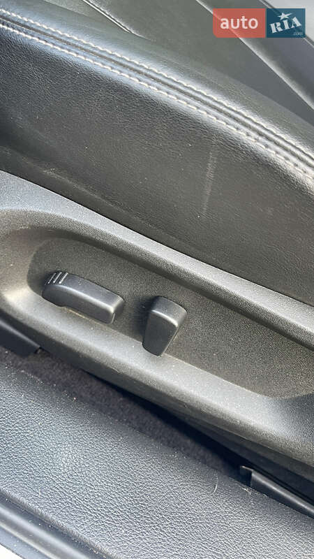 Купе Infiniti Q60 2017 в Черкассах