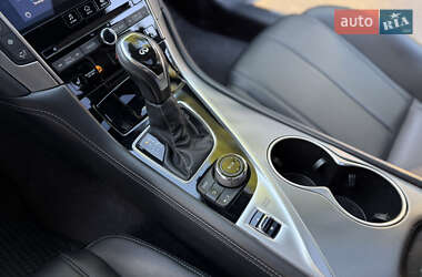 Купе Infiniti Q60 2020 в 