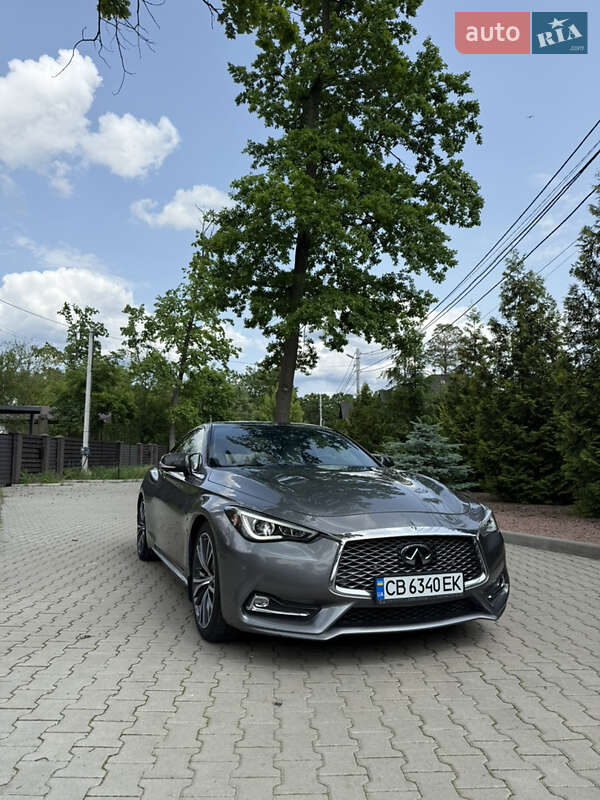 Купе Infiniti Q60 2016 в Киеве