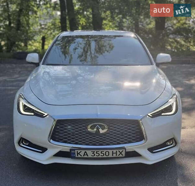 Купе Infiniti Q60 2019 в Києві