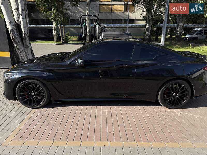 Купе Infiniti Q60 2016 в Днепре