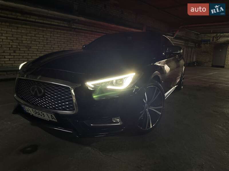 Купе Infiniti Q60 2016 в Киеве