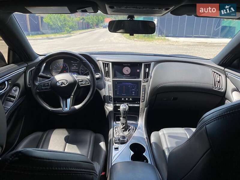 Купе Infiniti Q60 2018 в Броварах