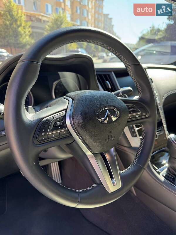 Купе Infiniti Q60 2018 в Киеве